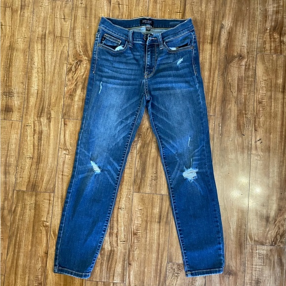 JUDY BLUE Women’s Blue Distressed Skinny Fit Ankle  Jean Pant Size 5 27 - Picture 1 of 15